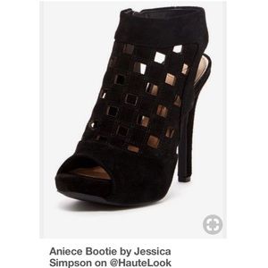 Jessica Simpson black JS-Aniece suede pumps